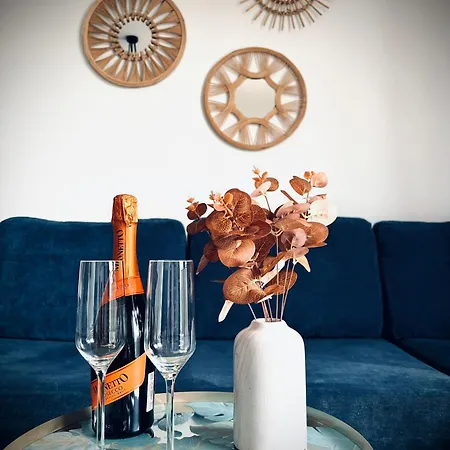 Apartament White Glove Letnicka