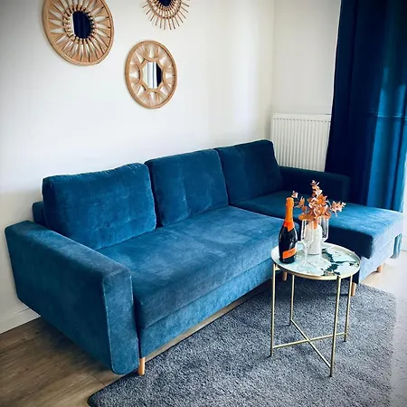 Apartament White Glove Letnicka شقة غدانسك